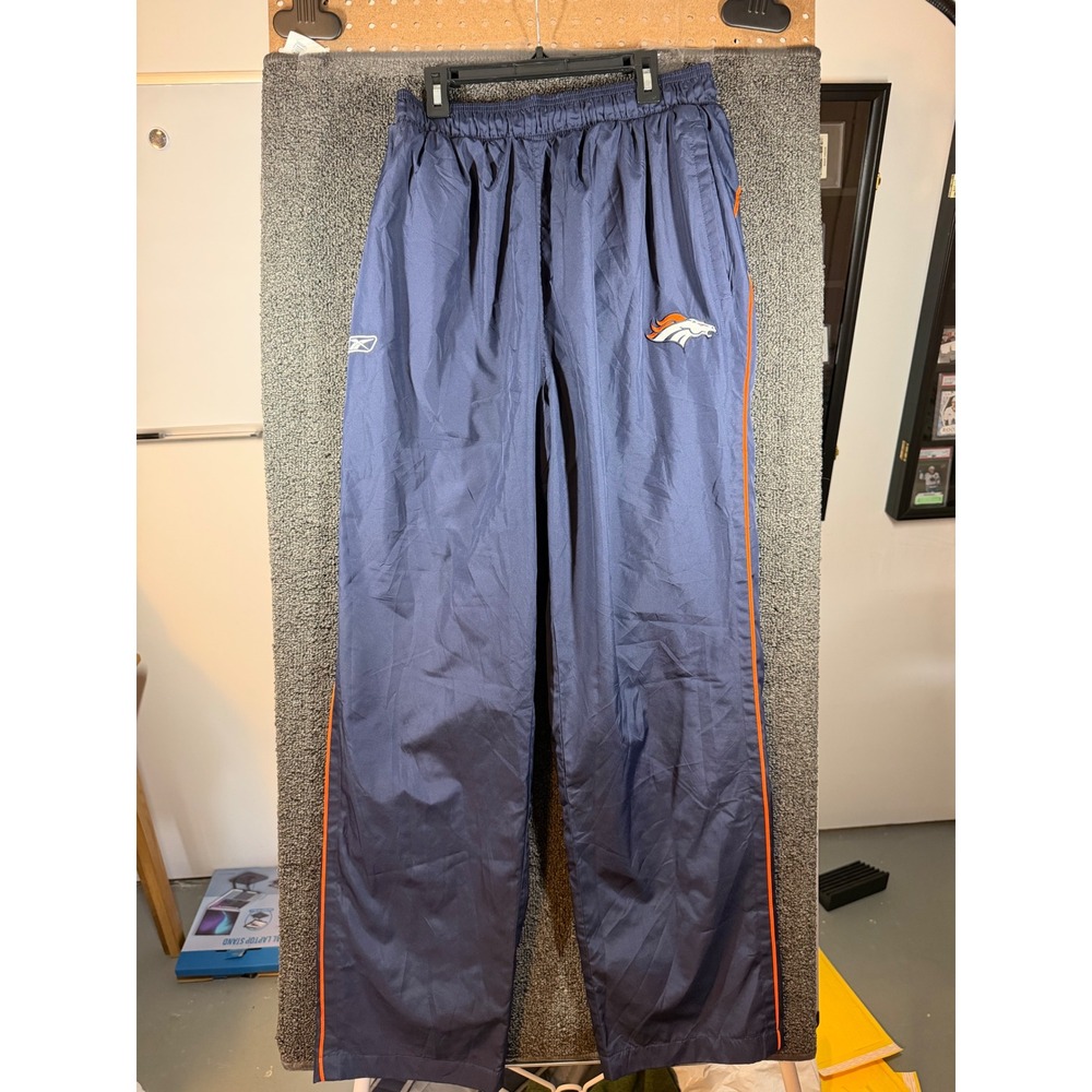 Reebok Track Pants Mens Medium Navy Blue Denver Broncos NFL Wind Pants 9262A 08